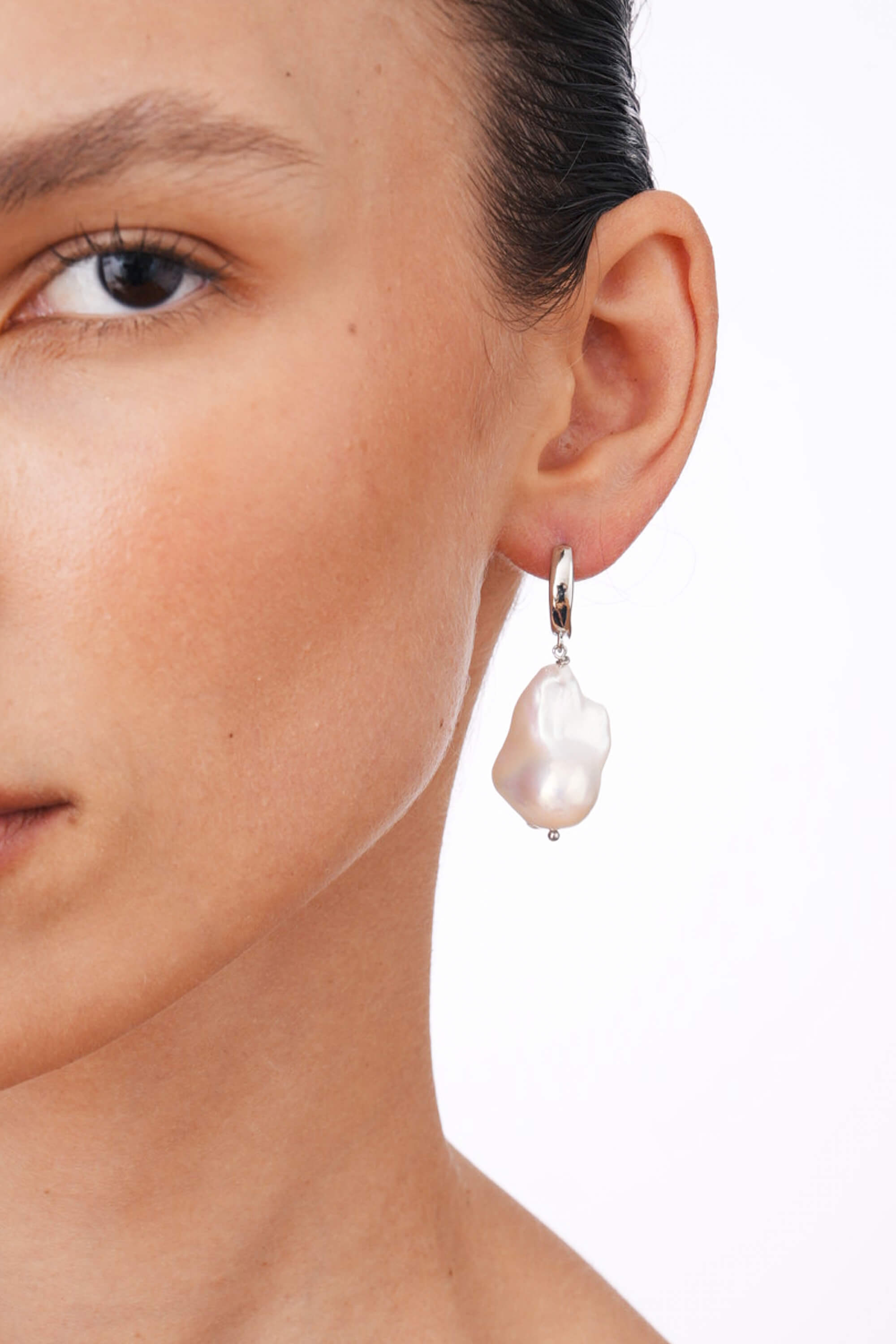 Irregular Pearls Earrings