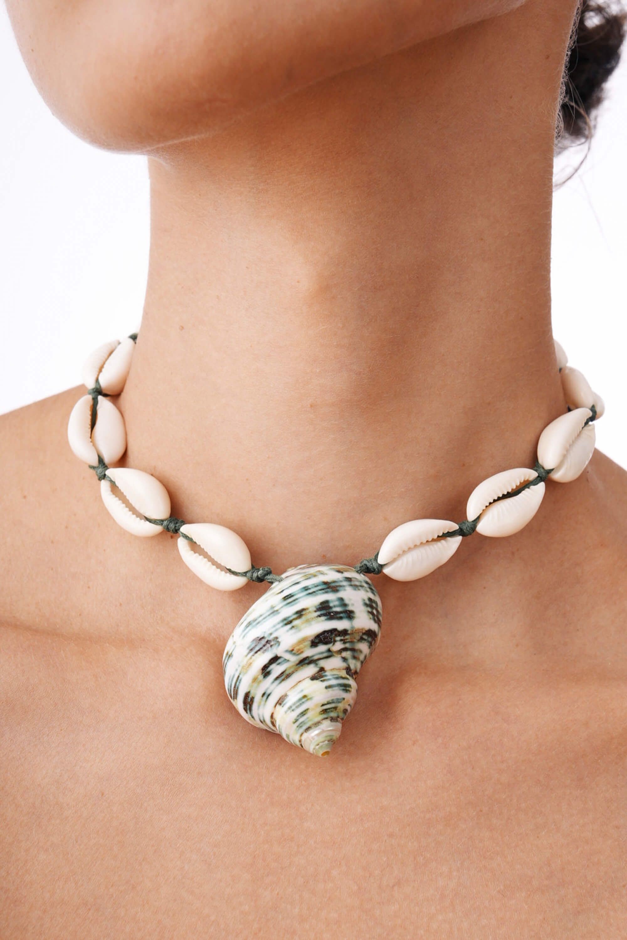 Isla - Cowrie Shells Choker with Green Shell Pendant