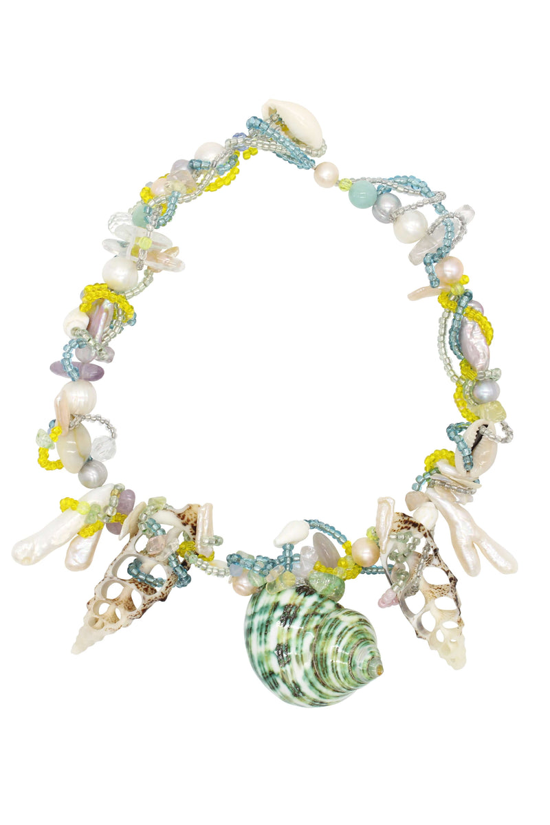 Lorelei - Green Seashell and Pearls Statement Necklace 16.5"