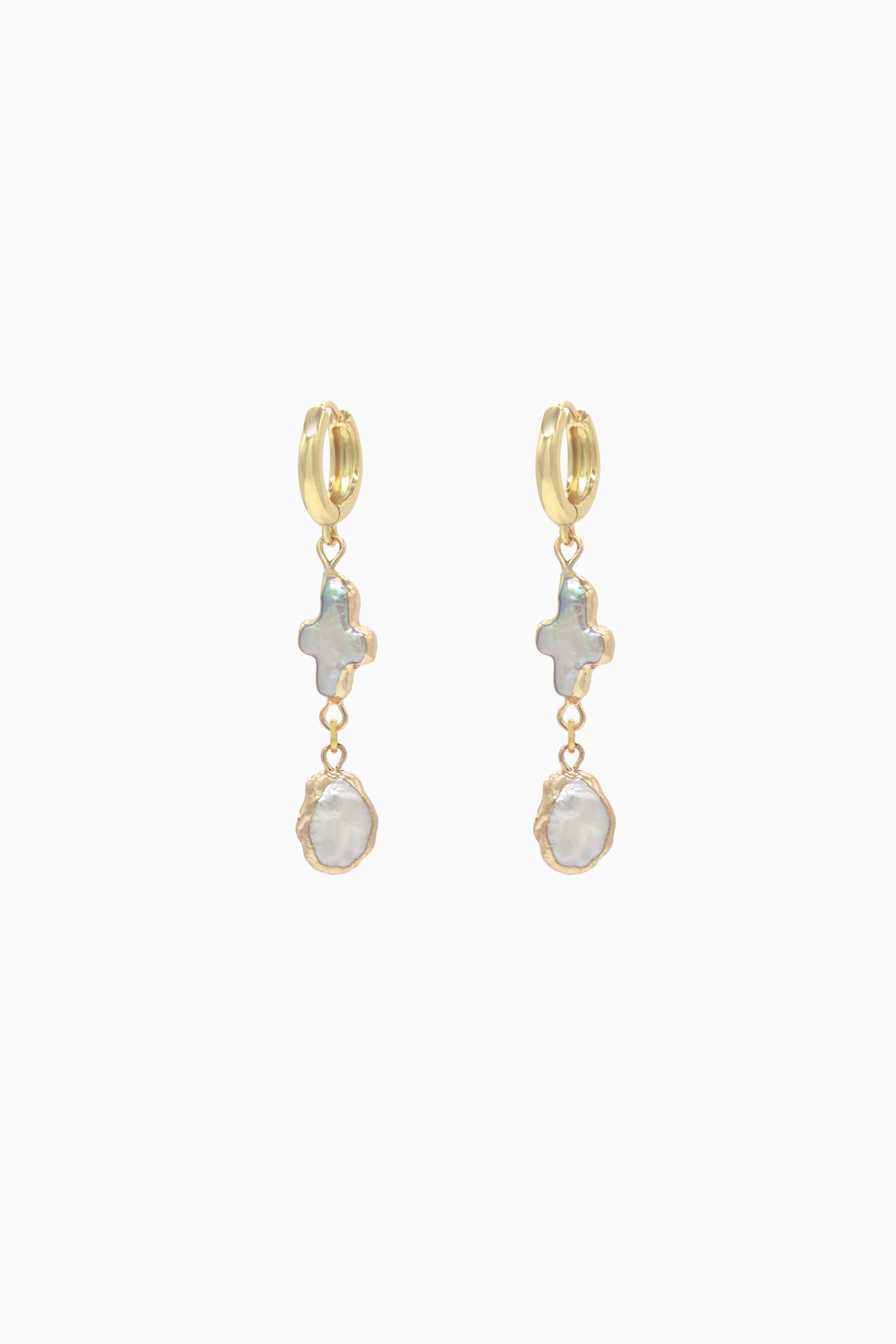 Gold Pearls Earrings.